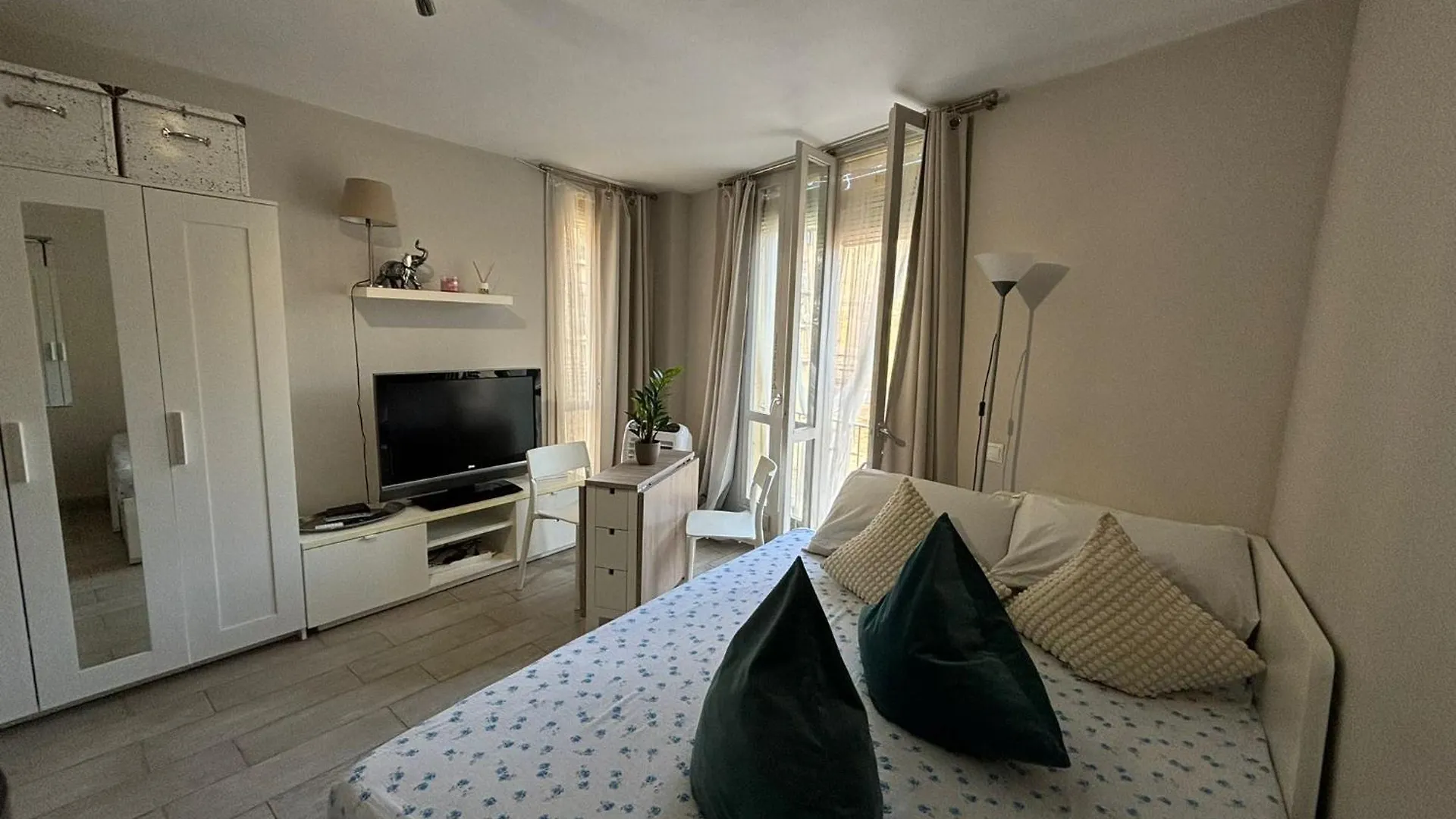 Apartment Central With Charm And Sea Views Tarragona