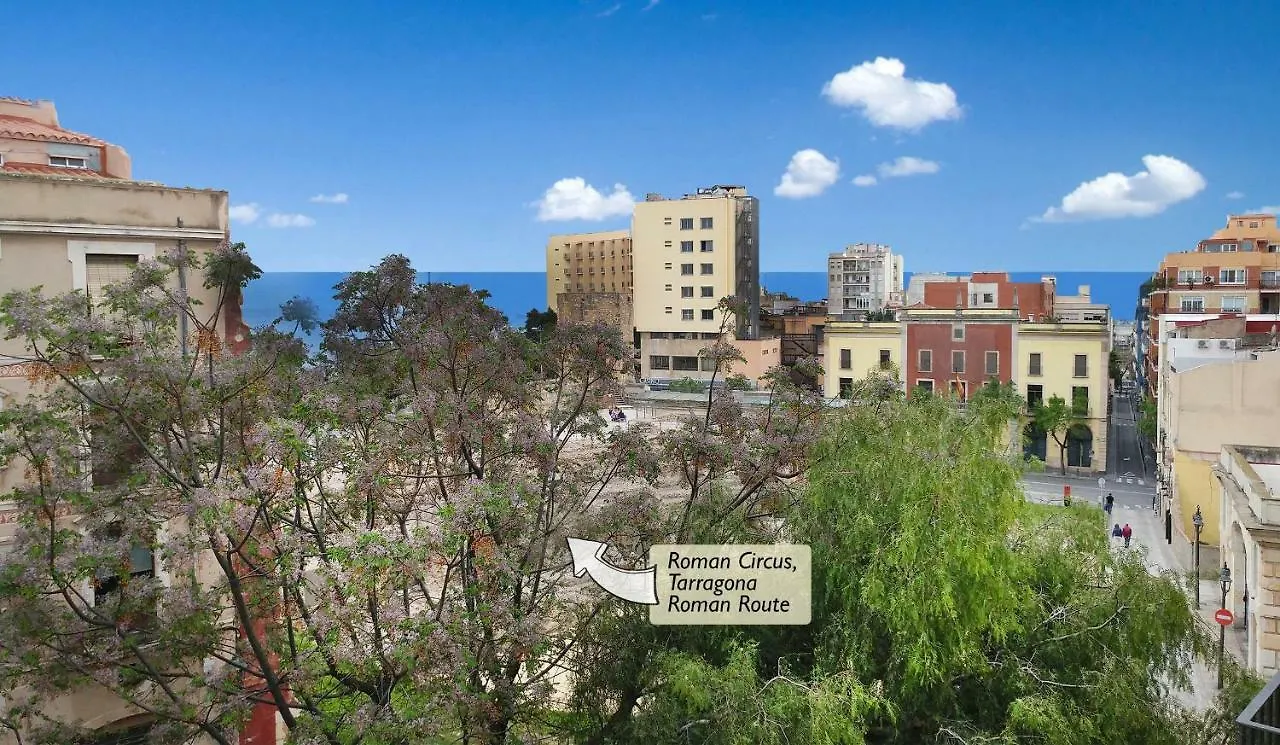 Apartment Central With Charm And Sea Views Tarragona Spain