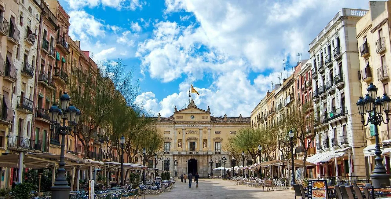 Central With Charm And Sea Views Tarragona